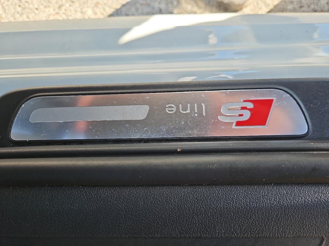 Audi A4  2016