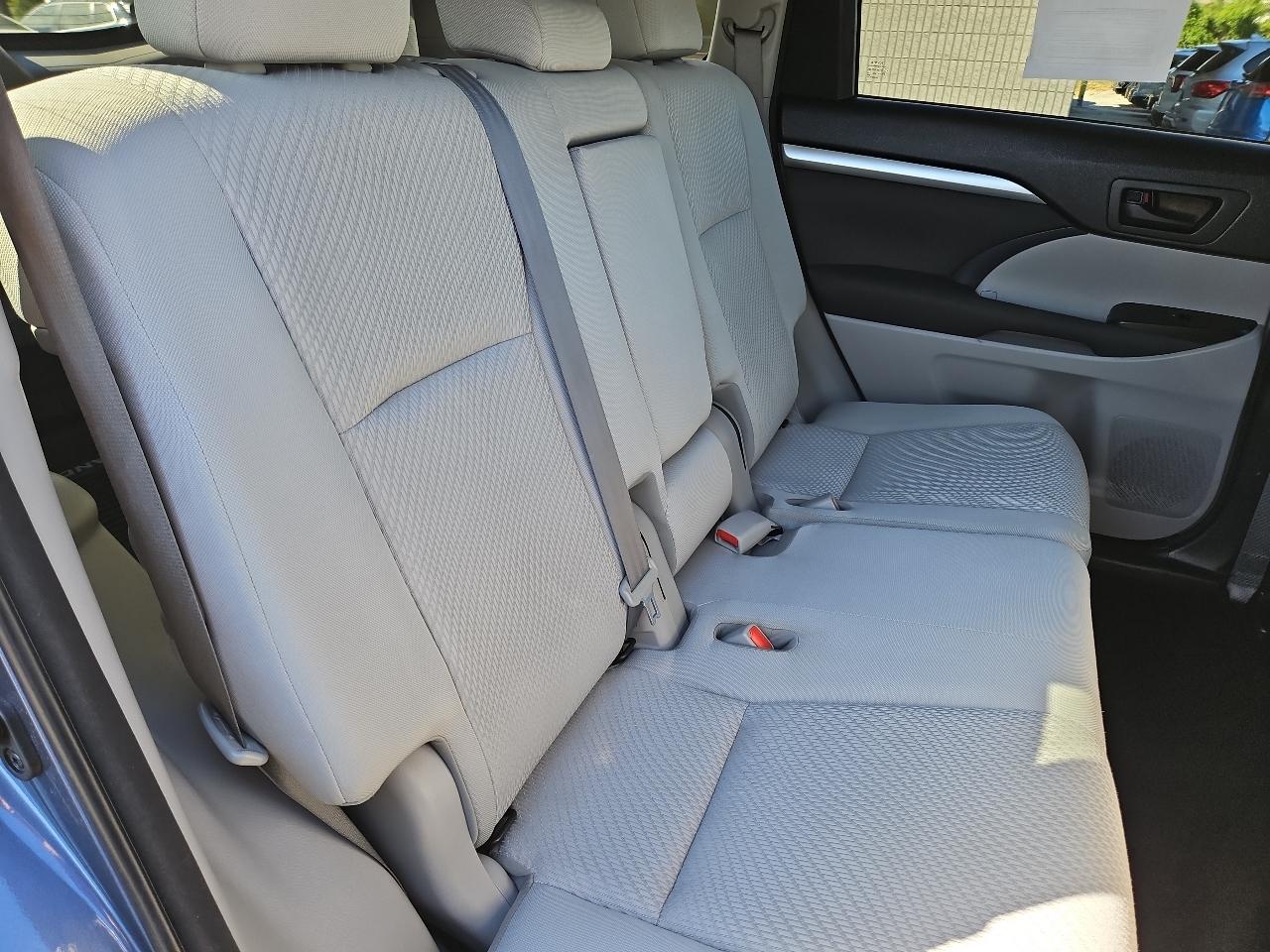 Toyota Highlander LE Plus AWD V6 2018