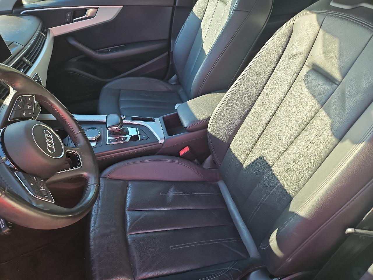 Audi A4 2.0T Premium Sedan 2017