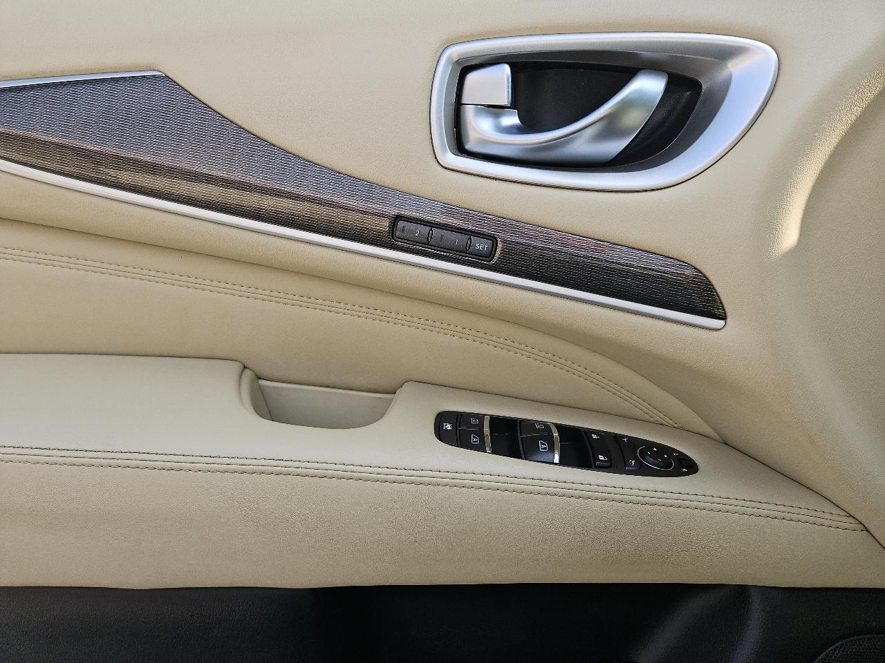 Infiniti QX60 Base AWD 2018