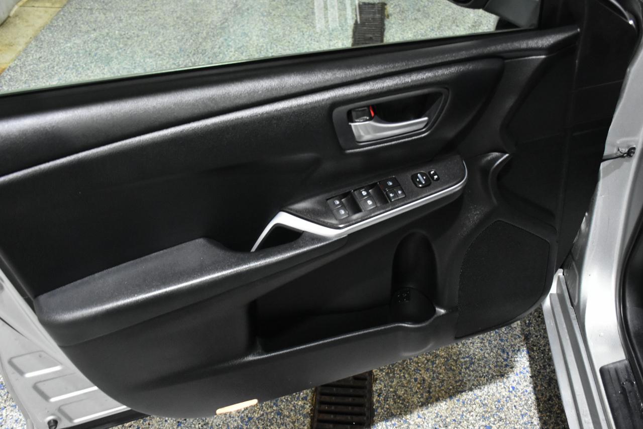 Toyota Camry LE 2017