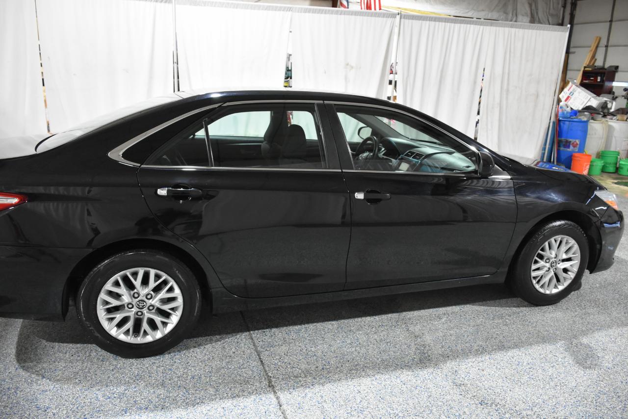 Toyota Camry LE 2016