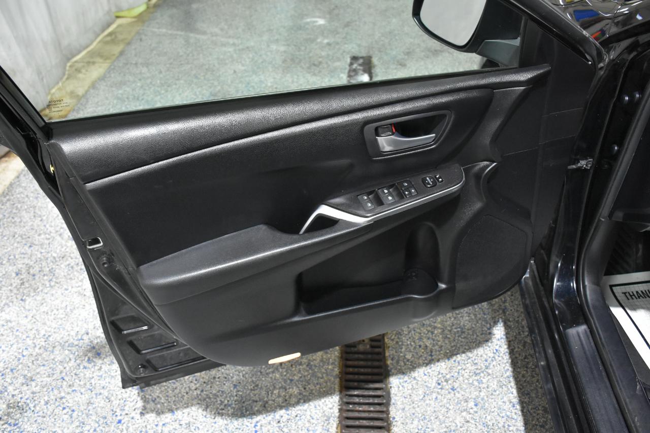 Toyota Camry LE 2016