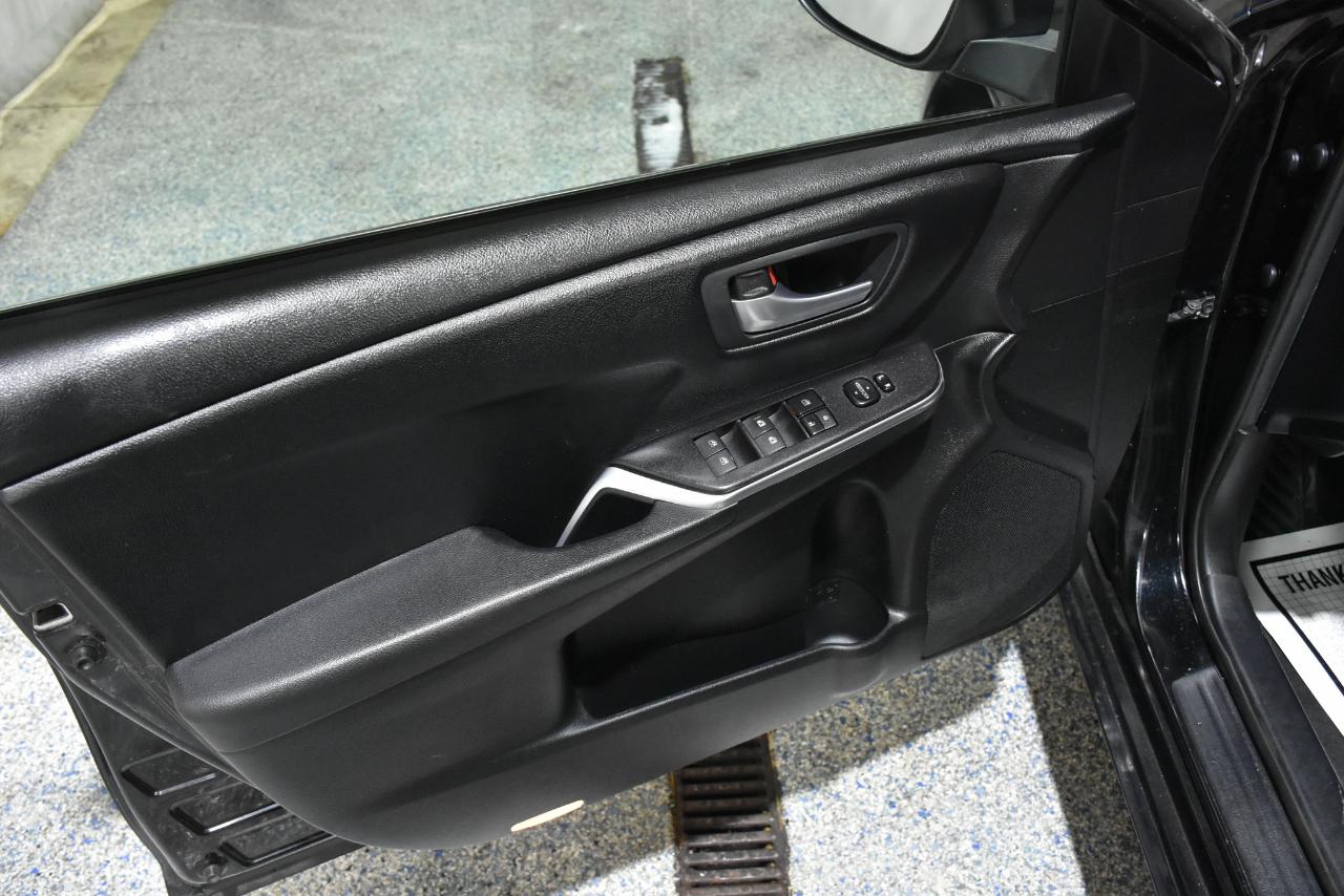 Toyota Camry LE 2016