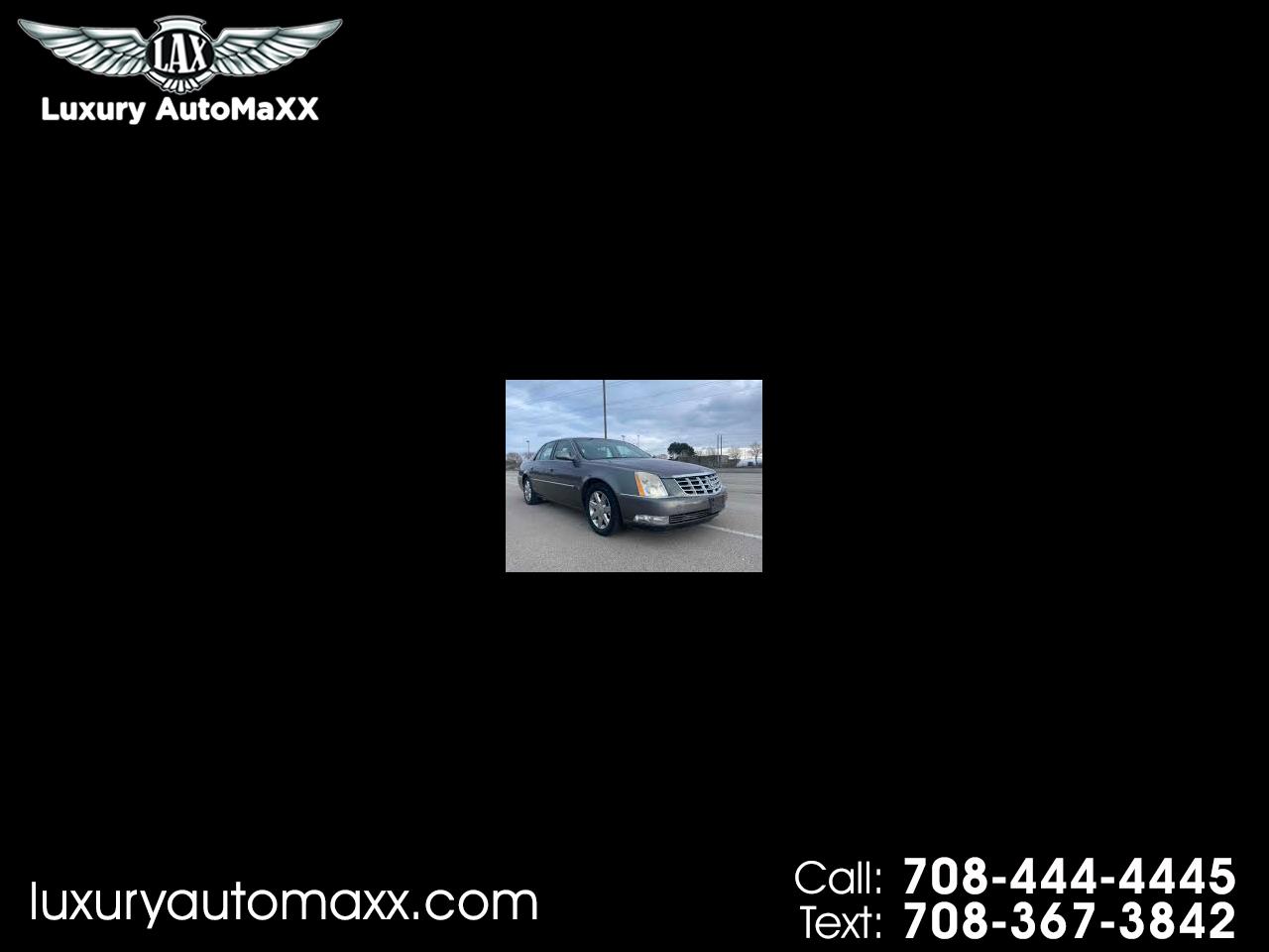 2006 Cadillac DTS Base's photo