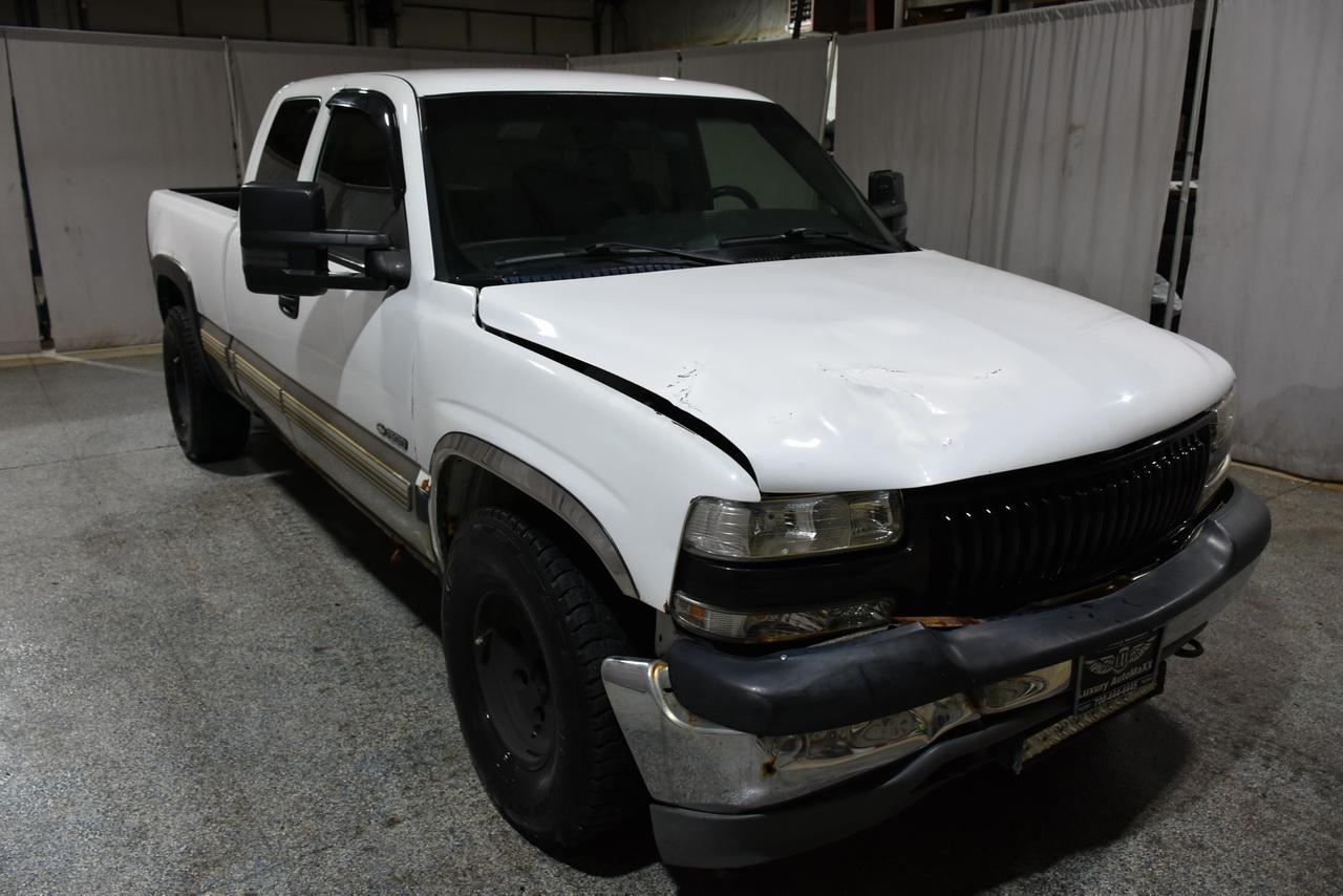 Chevrolet Silverado 1500 LT Ext. Cab Long Bed 4WD 2002