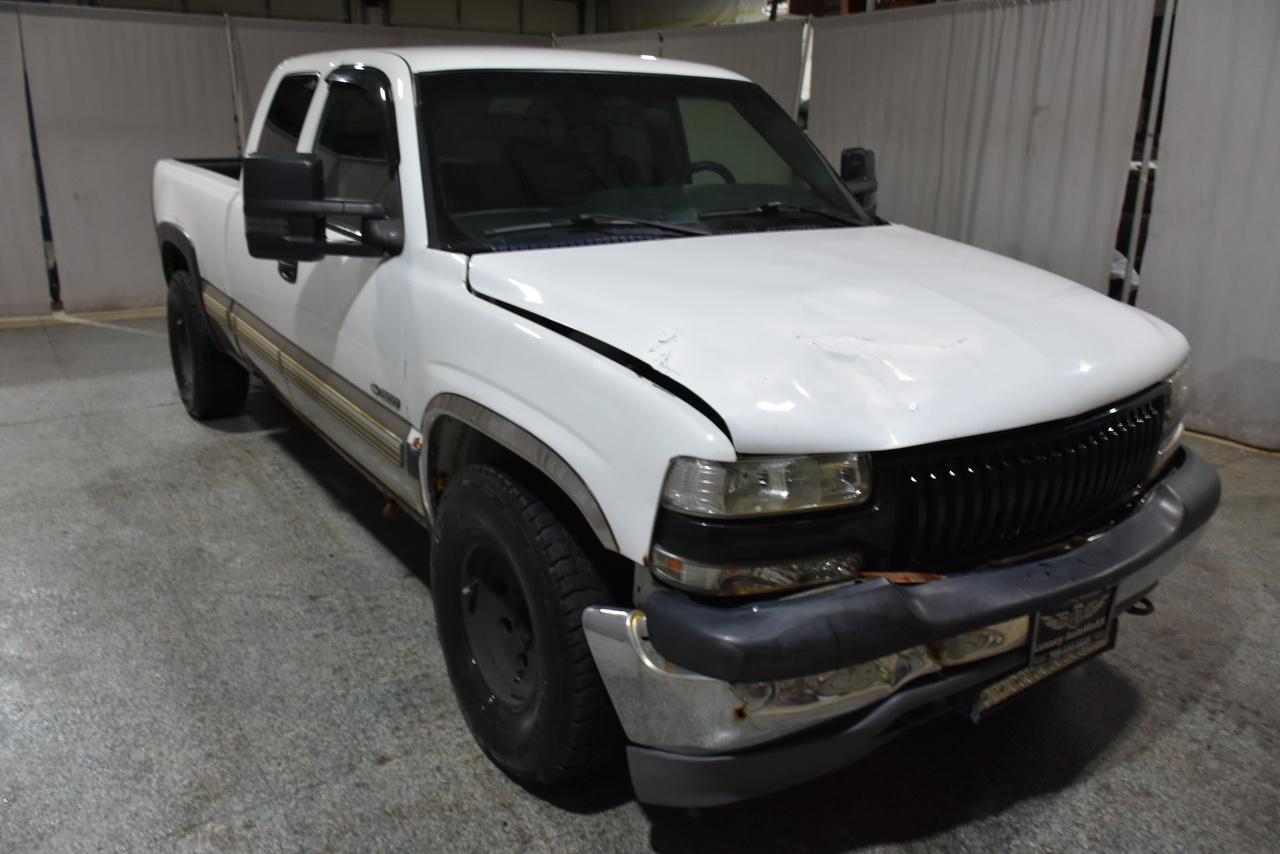 Chevrolet Silverado 1500 LT Ext. Cab Long Bed 4WD 2002