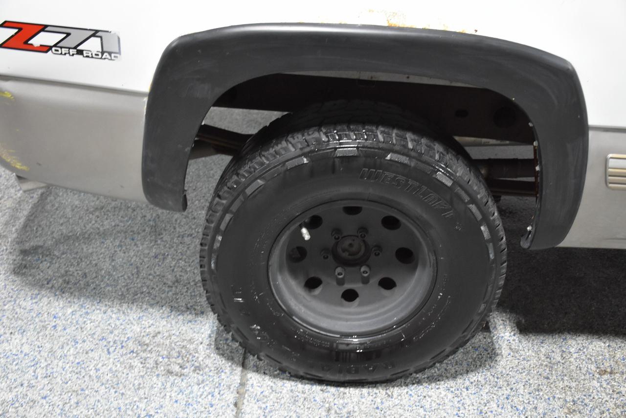 Chevrolet Silverado 1500 LT Ext. Cab Long Bed 4WD 2002