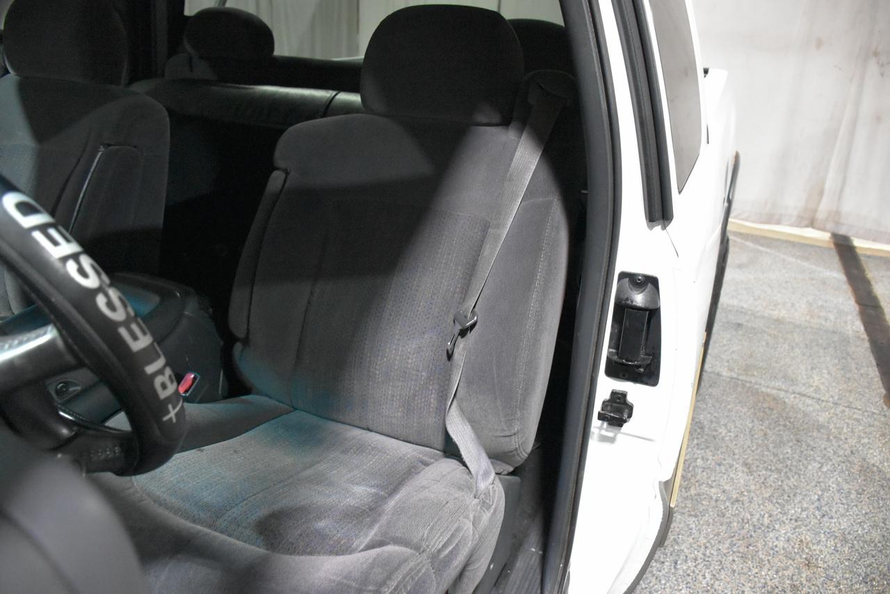 Chevrolet Silverado 1500 LT Ext. Cab Long Bed 4WD 2002