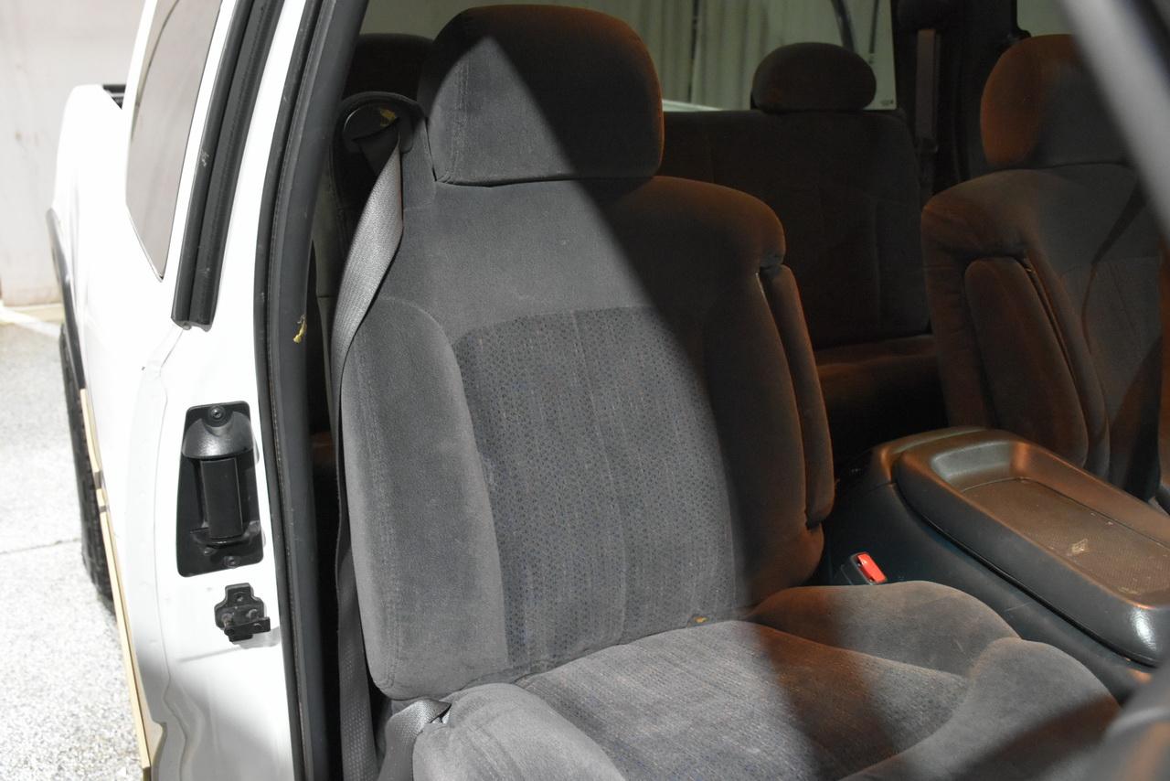 Chevrolet Silverado 1500 LT Ext. Cab Long Bed 4WD 2002