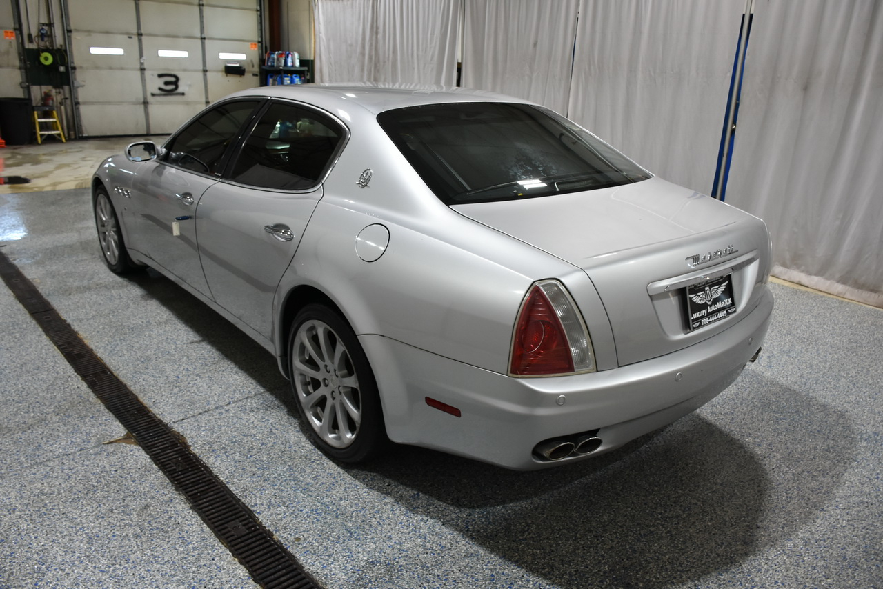 Maserati Quattroporte Sedan 2006 Maserati Quattroporte Sedan 2006