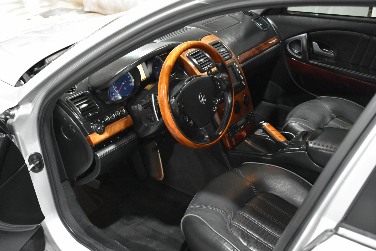Maserati Quattroporte Sedan 2006 Maserati Quattroporte Sedan 2006