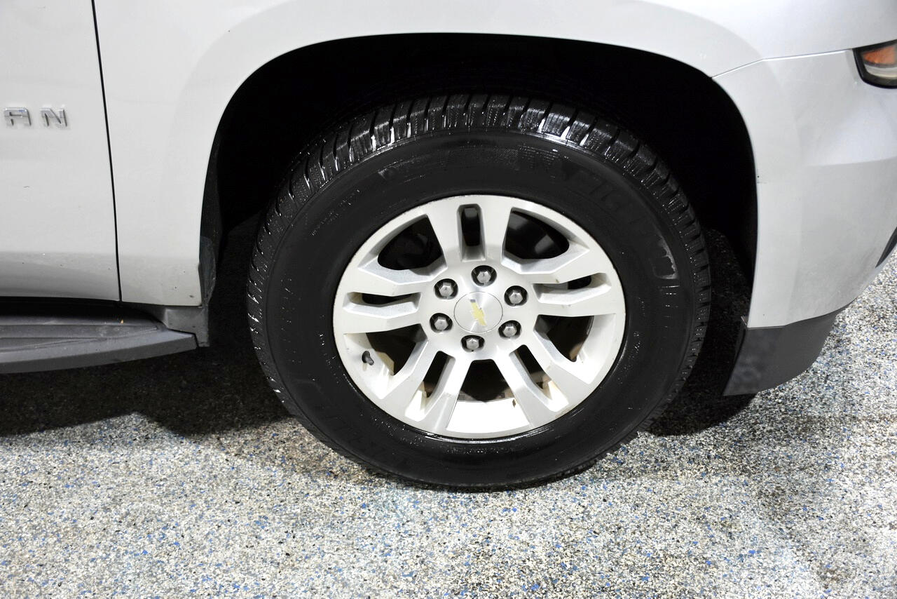 Chevrolet Suburban LT 4WD 2016 Chevrolet Suburban LT 4WD 2016