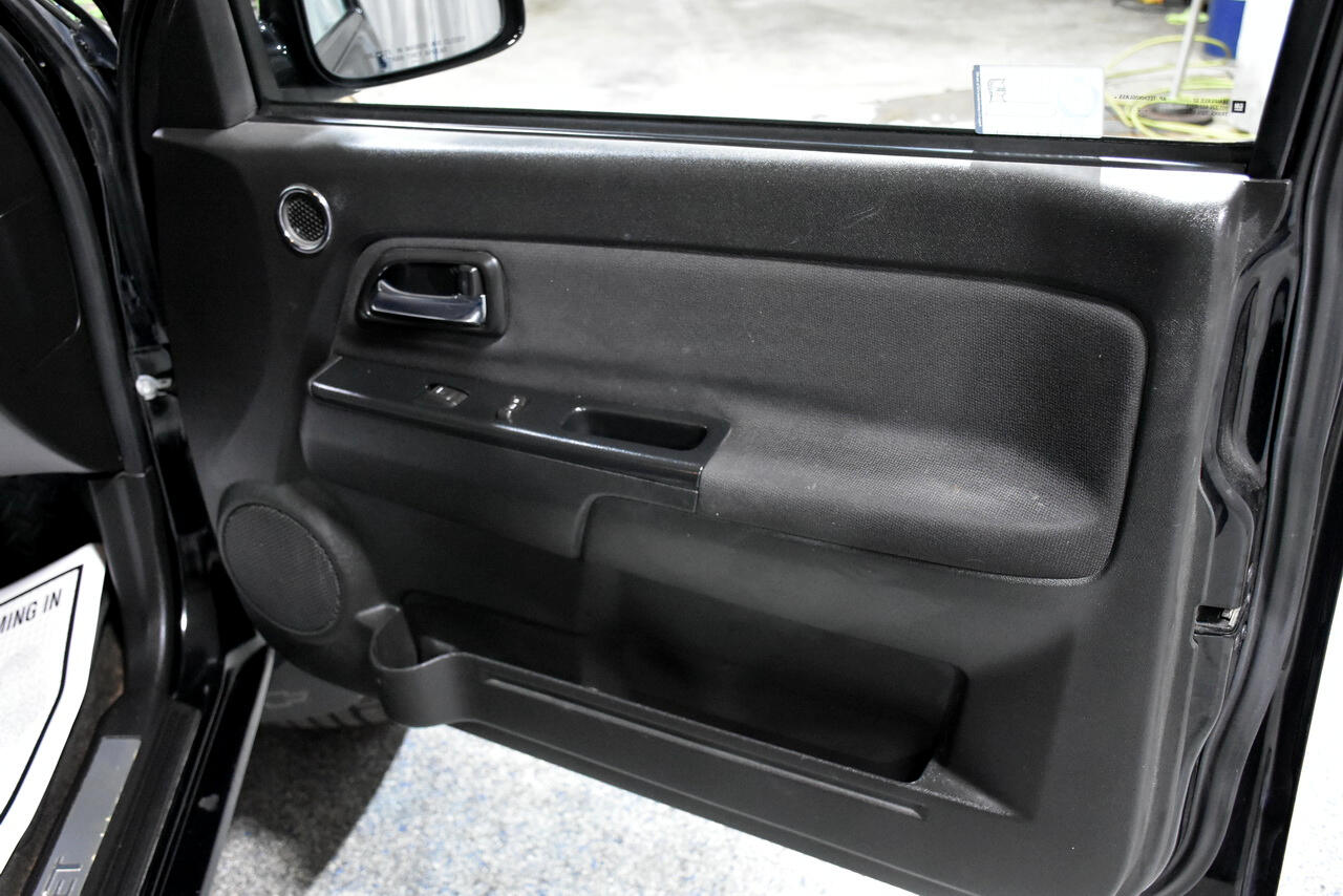 Chevrolet Colorado 2LT Crew Cab 4WD 2012 Chevrolet Colorado 2LT Crew Cab 4WD 2012