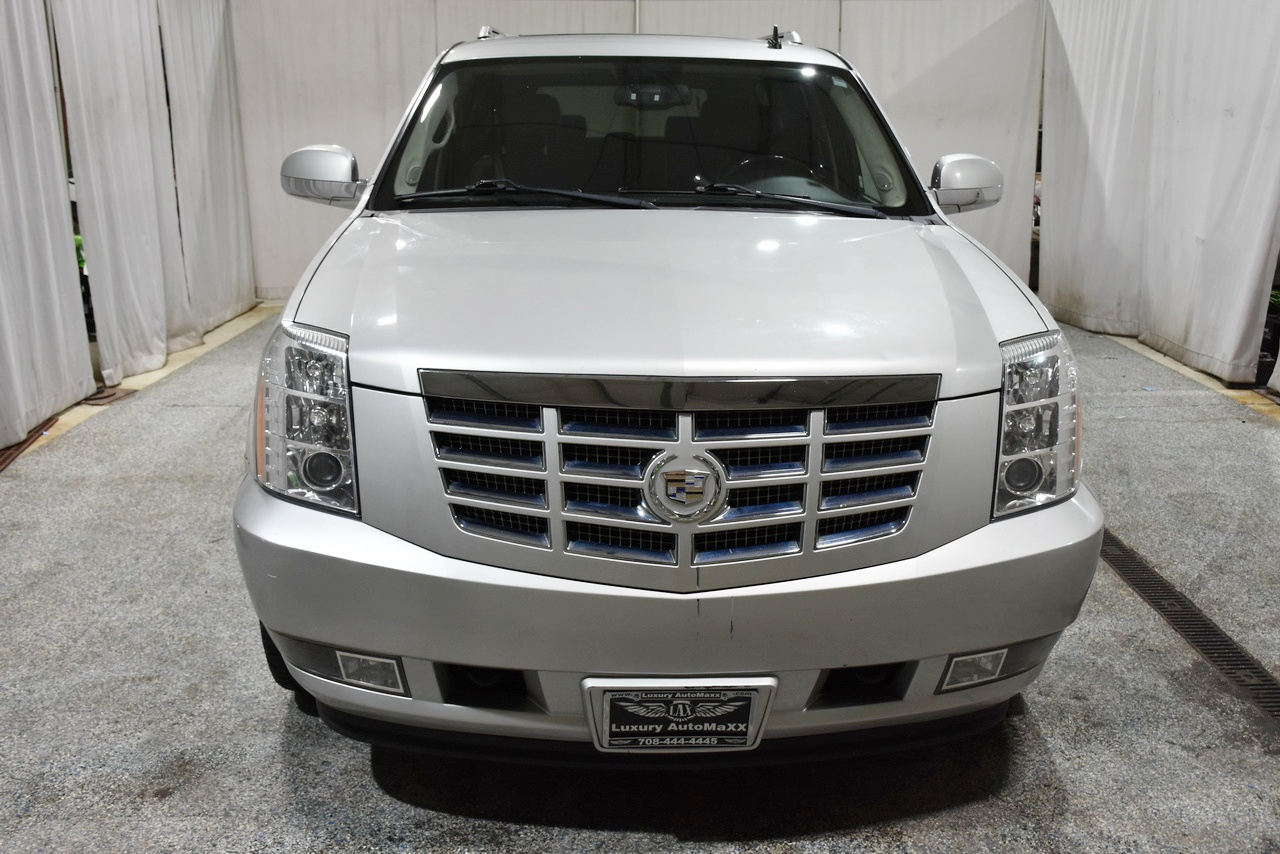 Cadillac Escalade ESV AWD Premium 2011 Cadillac Escalade ESV AWD Premium 2011
