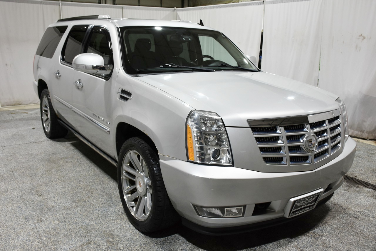 Cadillac Escalade ESV AWD Premium 2011 Cadillac Escalade ESV AWD Premium 2011