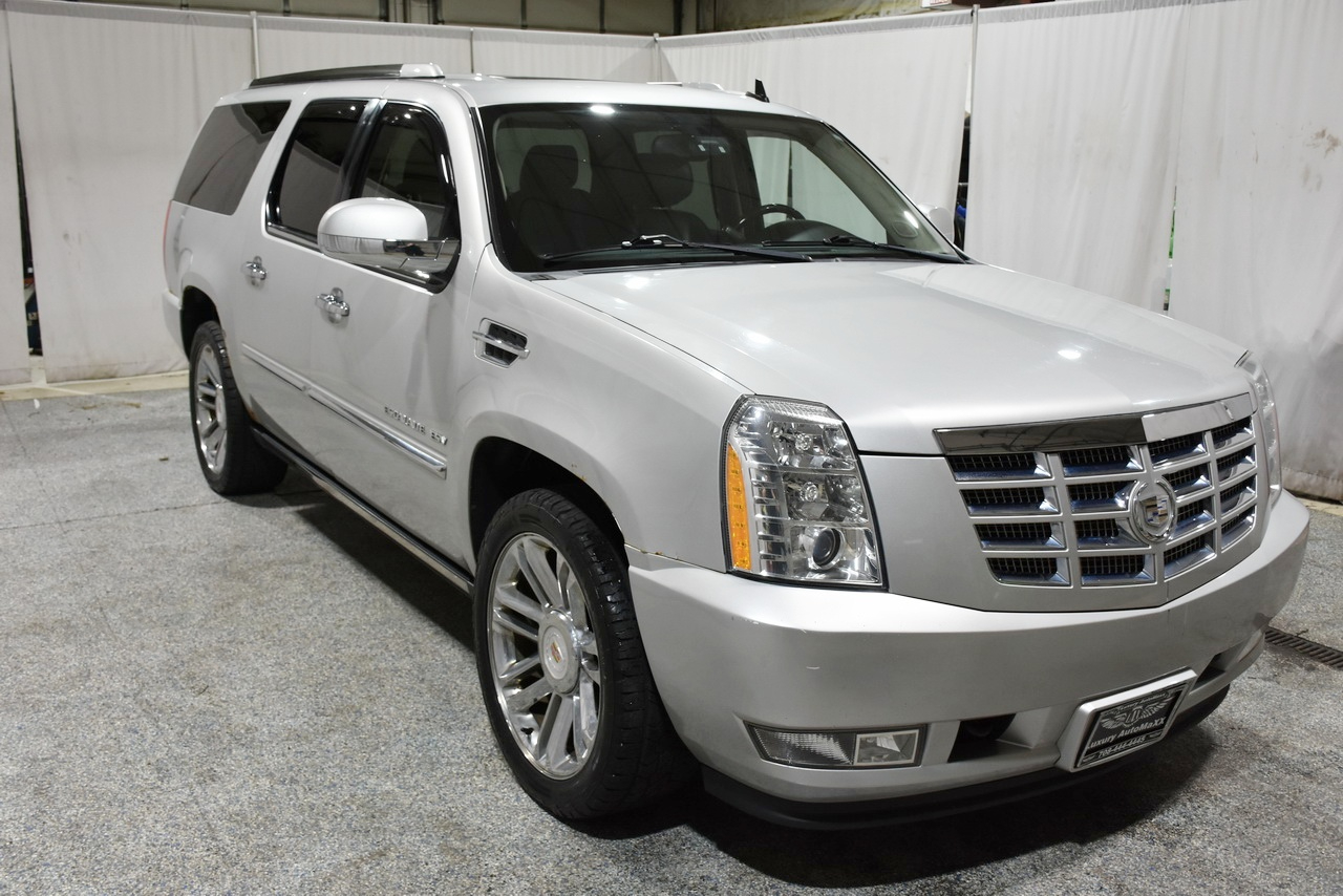 Cadillac Escalade ESV AWD Premium 2011 Cadillac Escalade ESV AWD Premium 2011