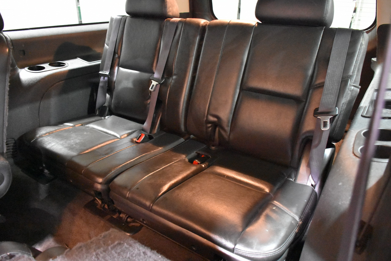 Cadillac Escalade ESV AWD Premium 2011 Cadillac Escalade ESV AWD Premium 2011