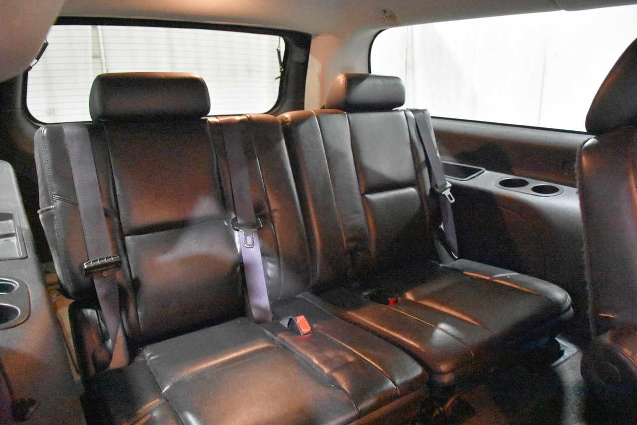 Cadillac Escalade ESV AWD Premium 2011 Cadillac Escalade ESV AWD Premium 2011