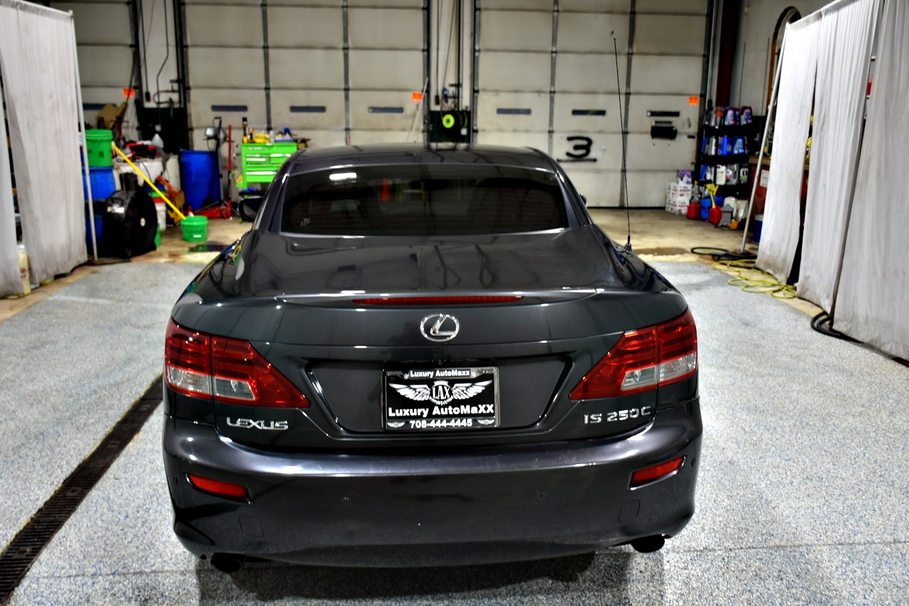 Lexus IS C 250 2011 Lexus IS C 250 2011