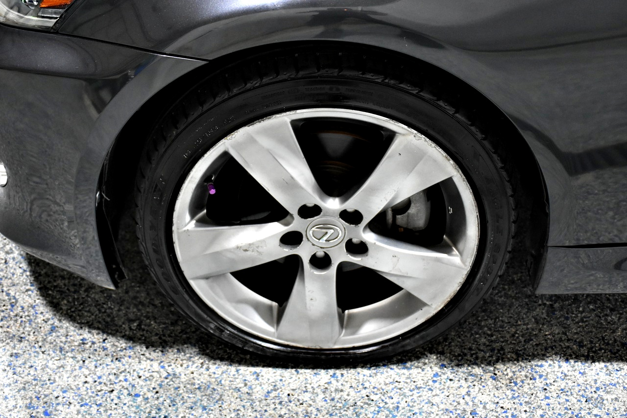 Lexus IS C 250 2011 Lexus IS C 250 2011