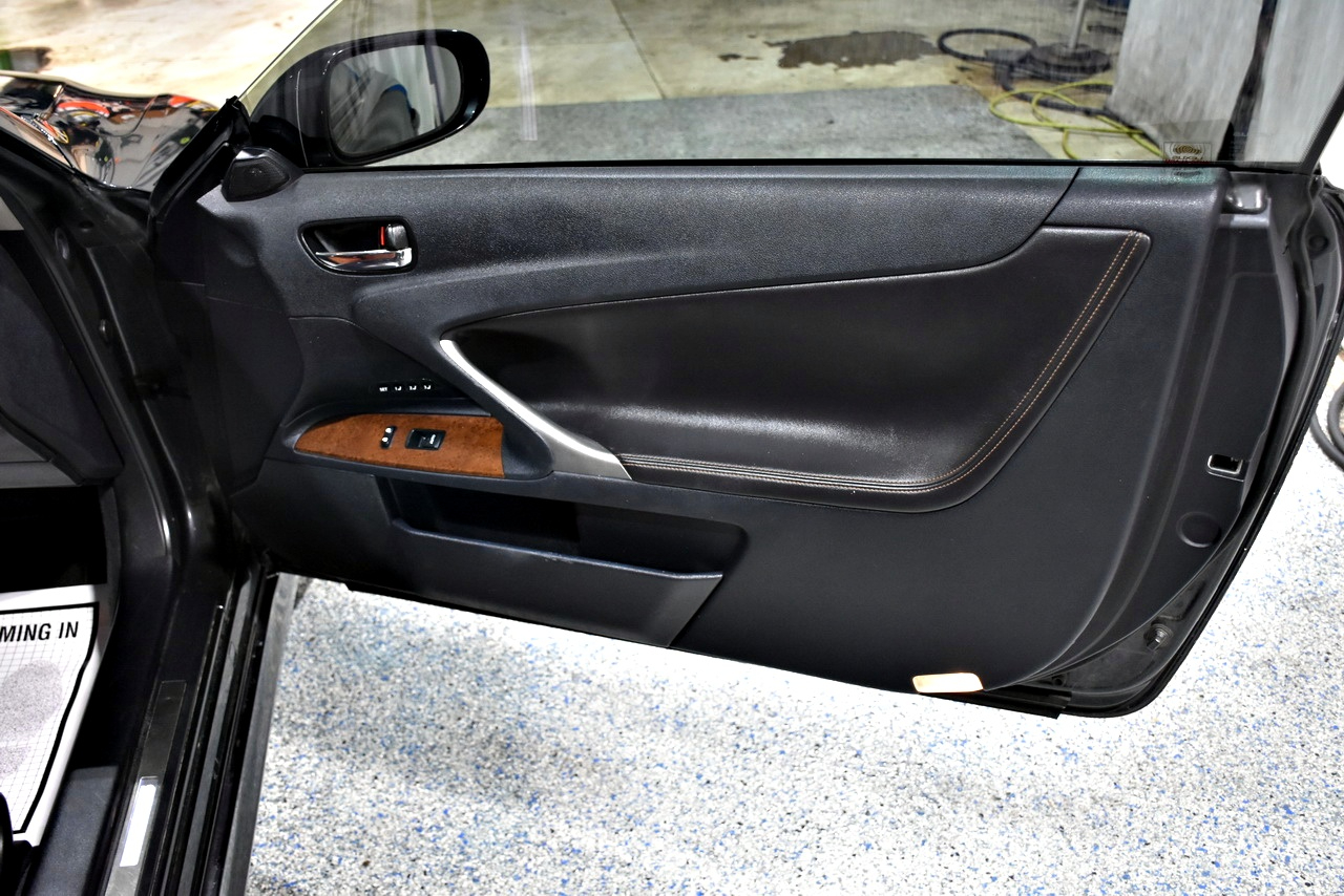 Lexus IS C 250 2011 Lexus IS C 250 2011
