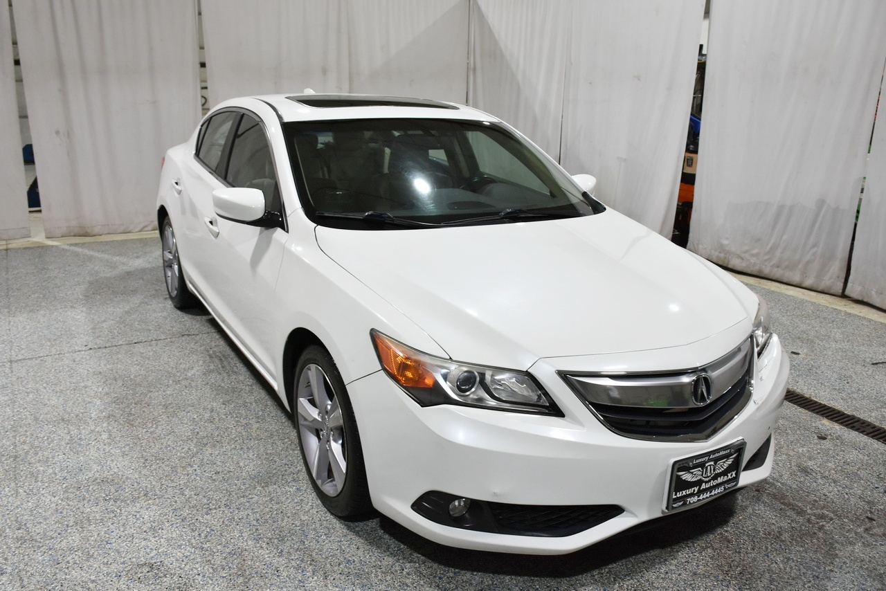 Acura ILX 5-Spd AT w/ Premium Package 2013 Acura ILX 5-Spd AT w/ Premium Package 2013