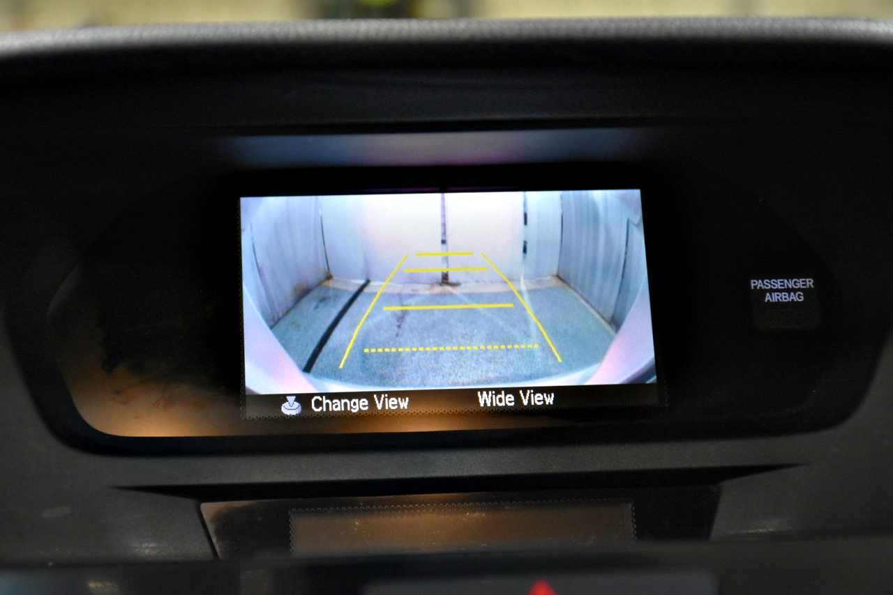 Acura ILX 5-Spd AT w/ Premium Package 2013 Acura ILX 5-Spd AT w/ Premium Package 2013