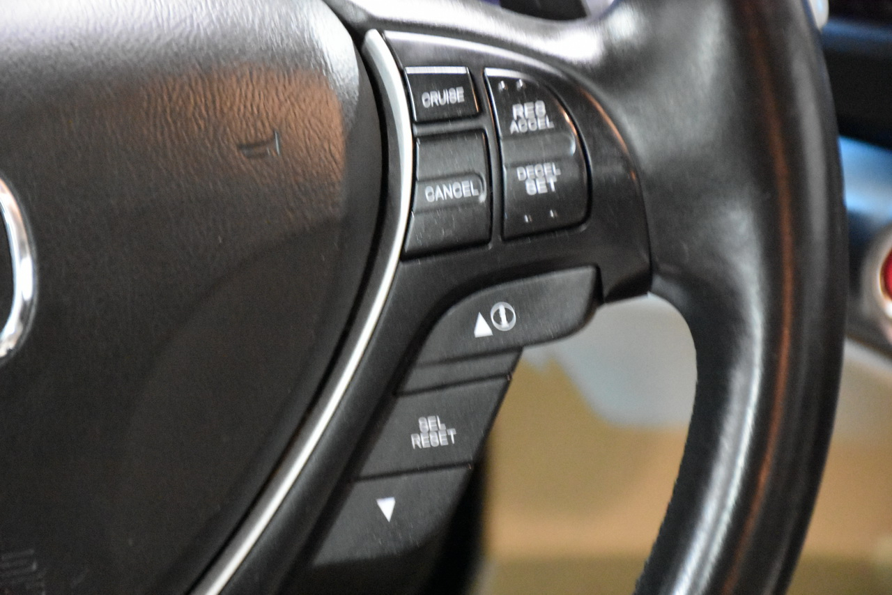 Acura ILX 5-Spd AT w/ Premium Package 2013 Acura ILX 5-Spd AT w/ Premium Package 2013