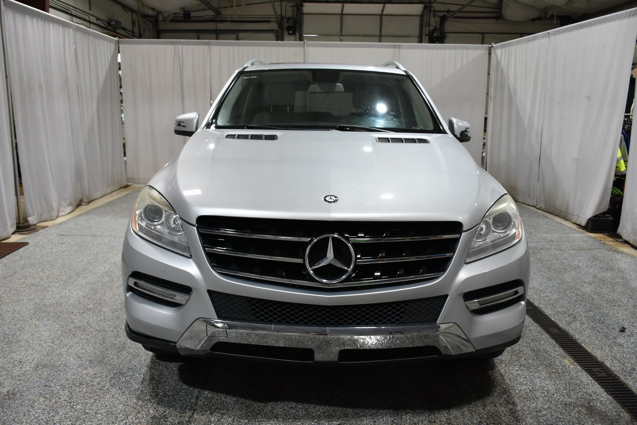 Mercedes-Benz M-Class ML350 4MATIC 2012 Mercedes-Benz M-Class ML350 4MATIC 2012