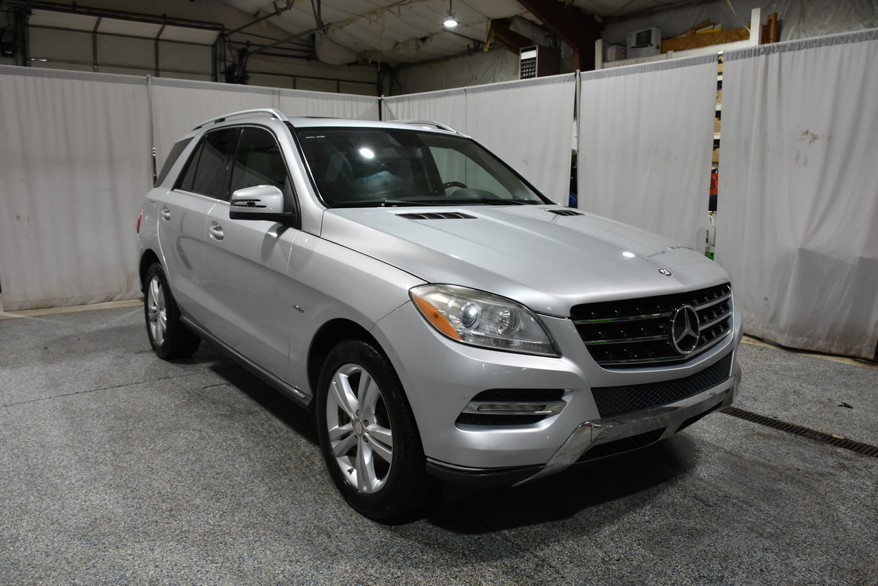 Mercedes-Benz M-Class ML350 4MATIC 2012 Mercedes-Benz M-Class ML350 4MATIC 2012
