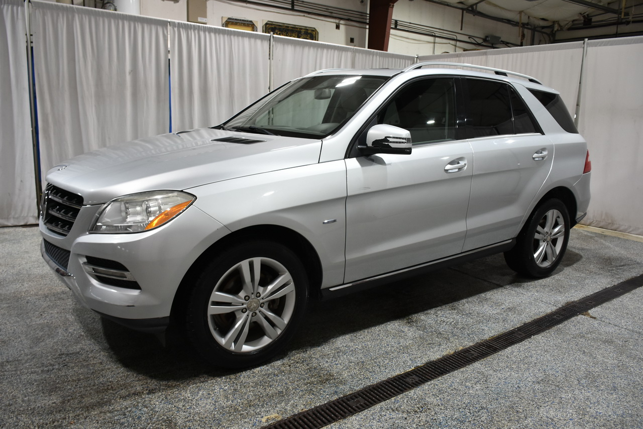 Mercedes-Benz M-Class ML350 4MATIC 2012 Mercedes-Benz M-Class ML350 4MATIC 2012