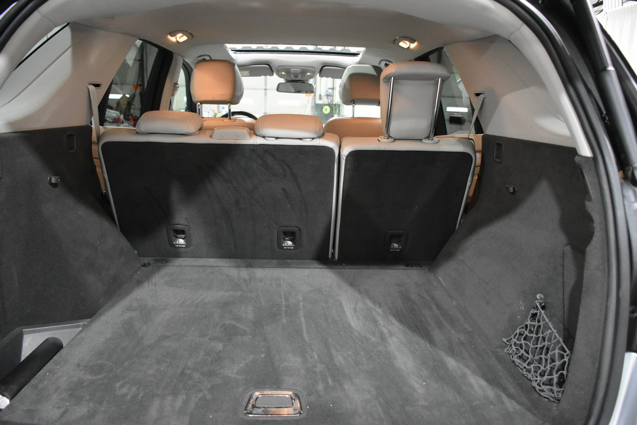 Mercedes-Benz M-Class ML350 4MATIC 2012 Mercedes-Benz M-Class ML350 4MATIC 2012