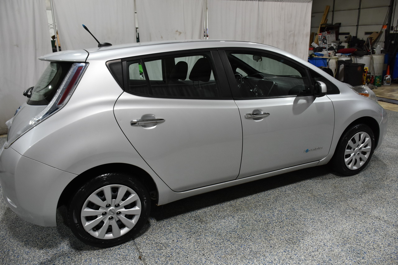 Nissan Leaf S 2013 Nissan Leaf S 2013