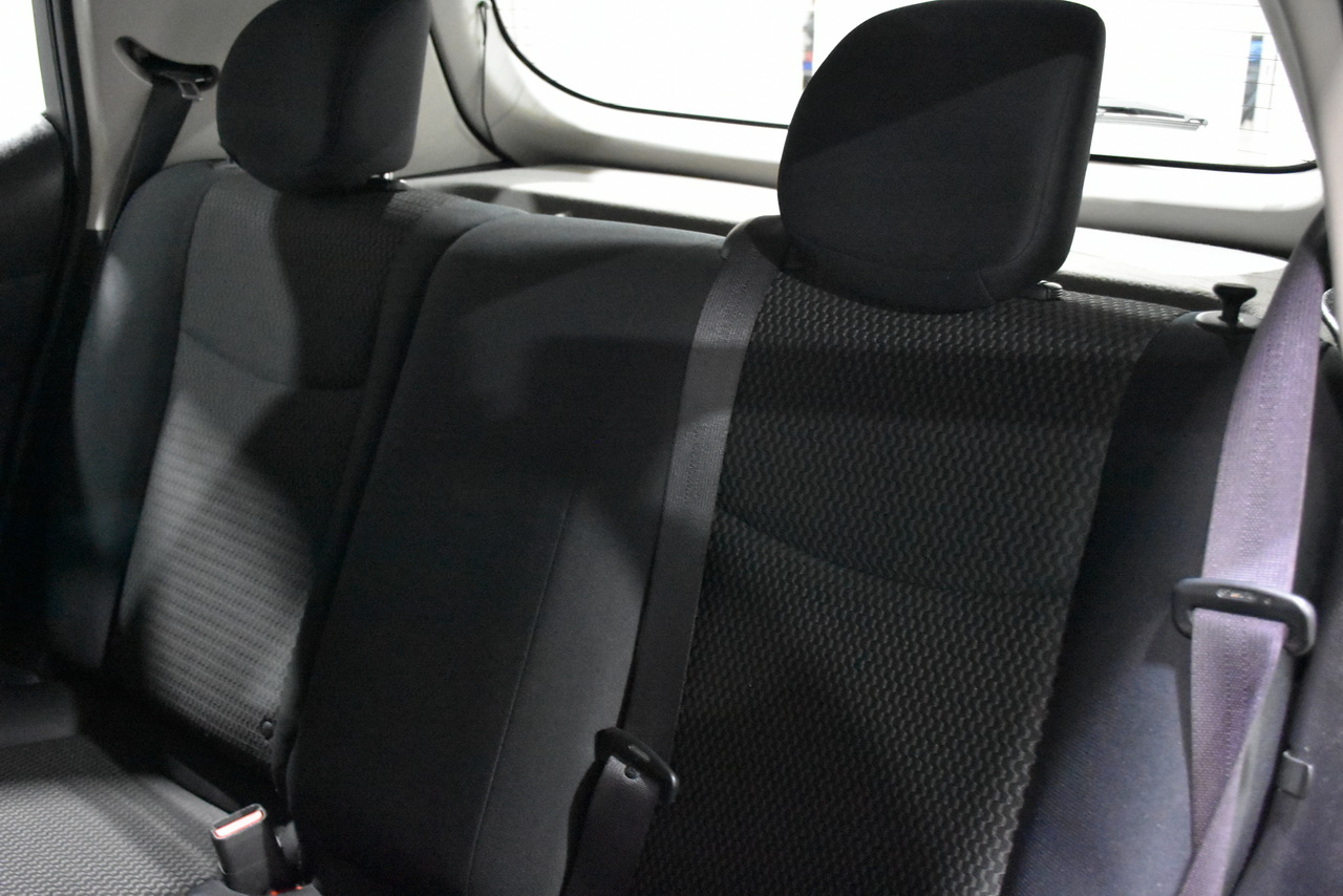 Nissan Leaf S 2013 Nissan Leaf S 2013