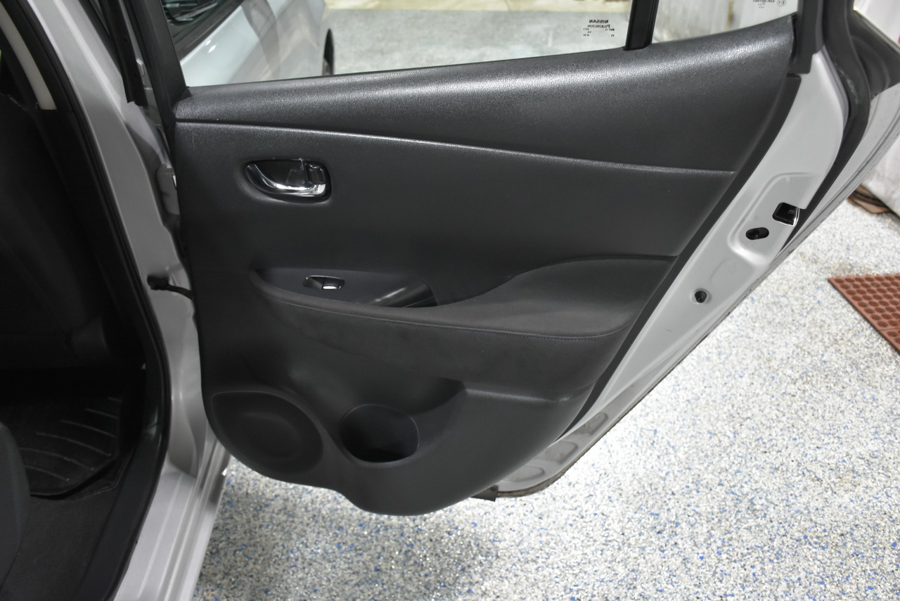 Nissan Leaf S 2013 Nissan Leaf S 2013