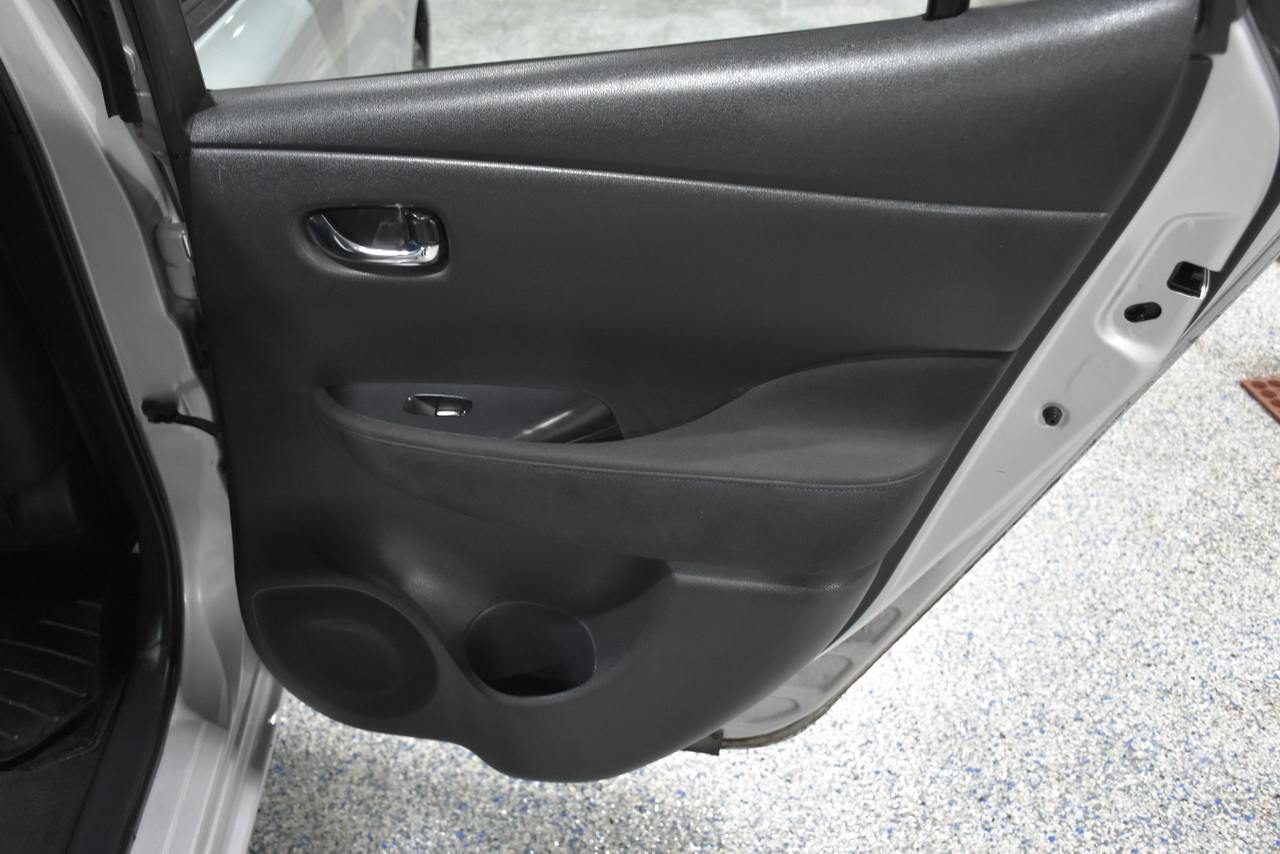 Nissan Leaf S 2013 Nissan Leaf S 2013