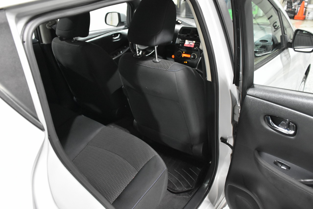 Nissan Leaf S 2013 Nissan Leaf S 2013