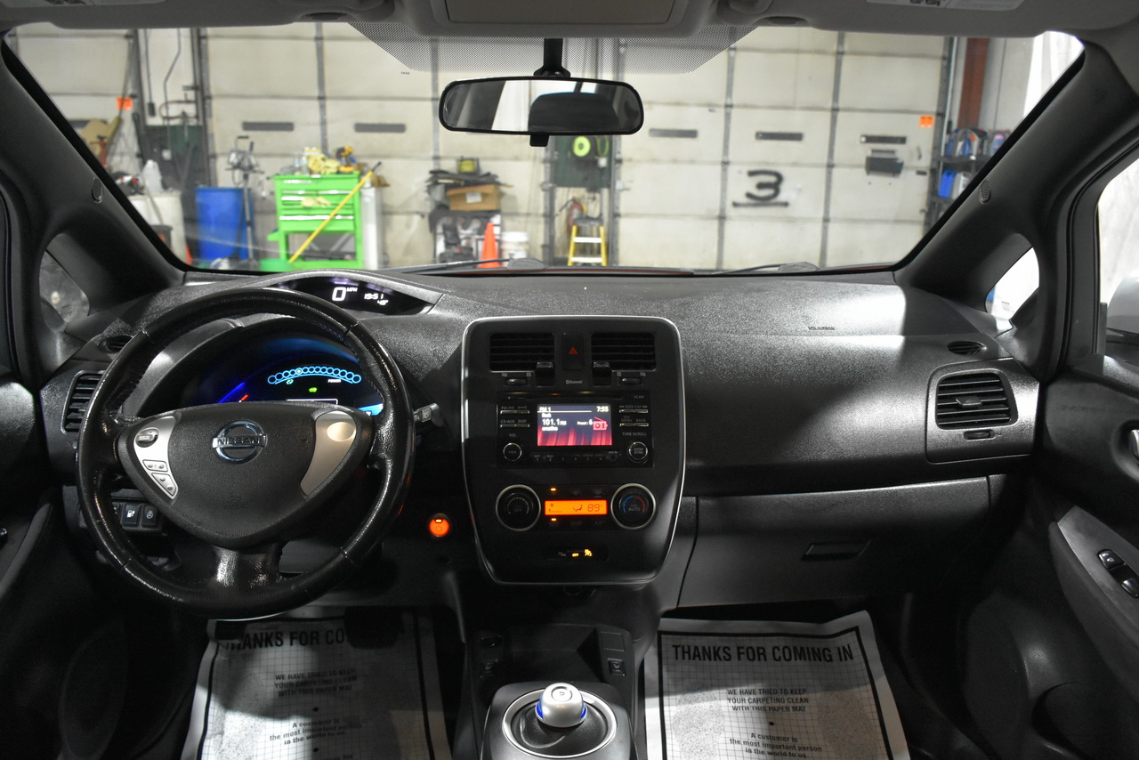 Nissan Leaf S 2013 Nissan Leaf S 2013