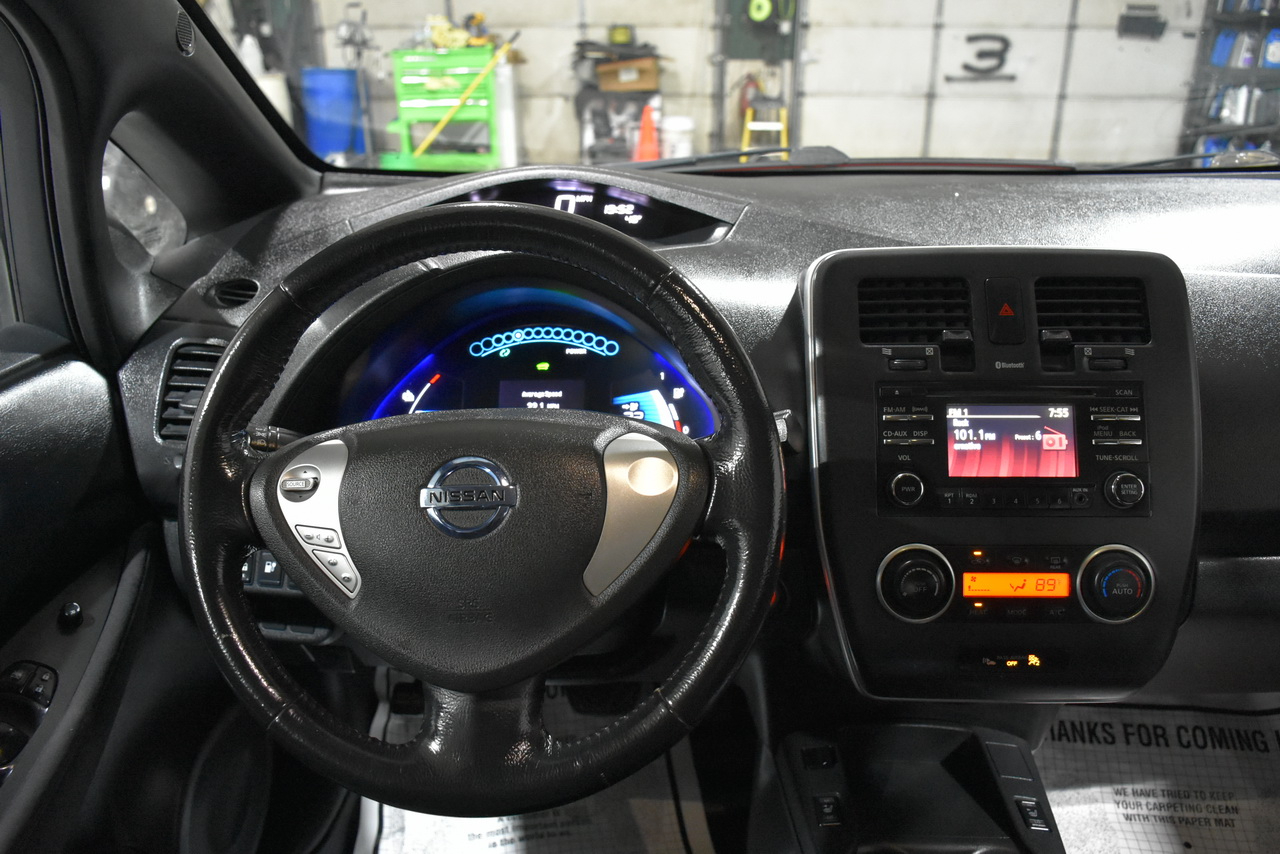 Nissan Leaf S 2013 Nissan Leaf S 2013