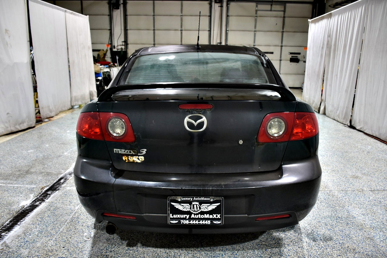 Mazda MAZDA3 i 4-door 2006