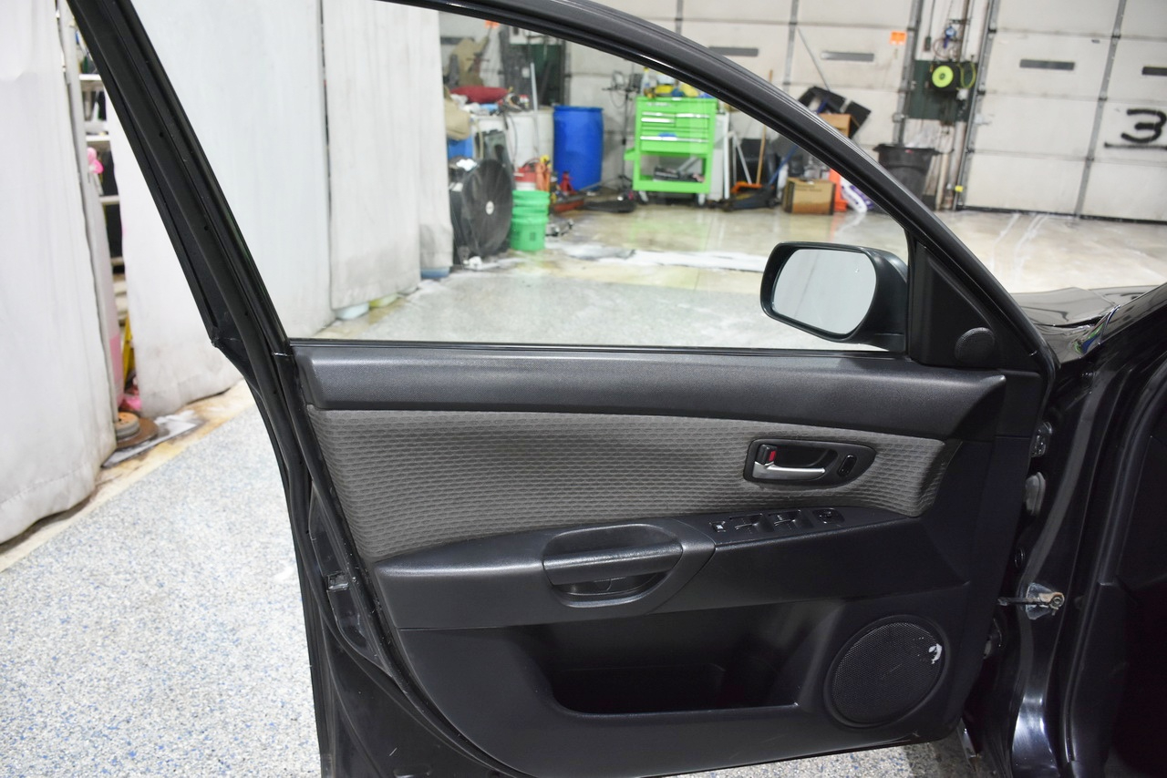 Mazda MAZDA3 i 4-door 2006