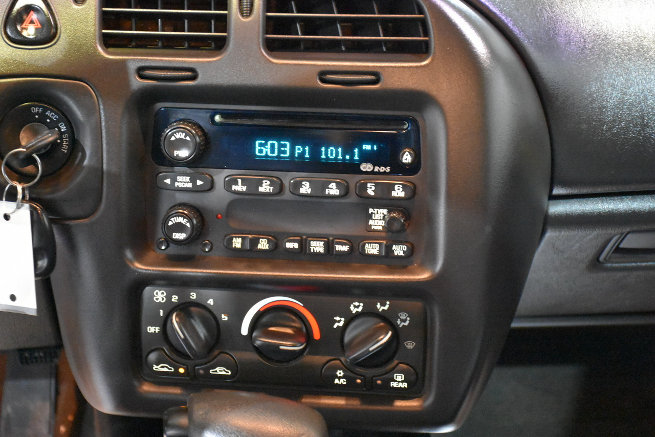 Chevrolet Monte Carlo LS 2001