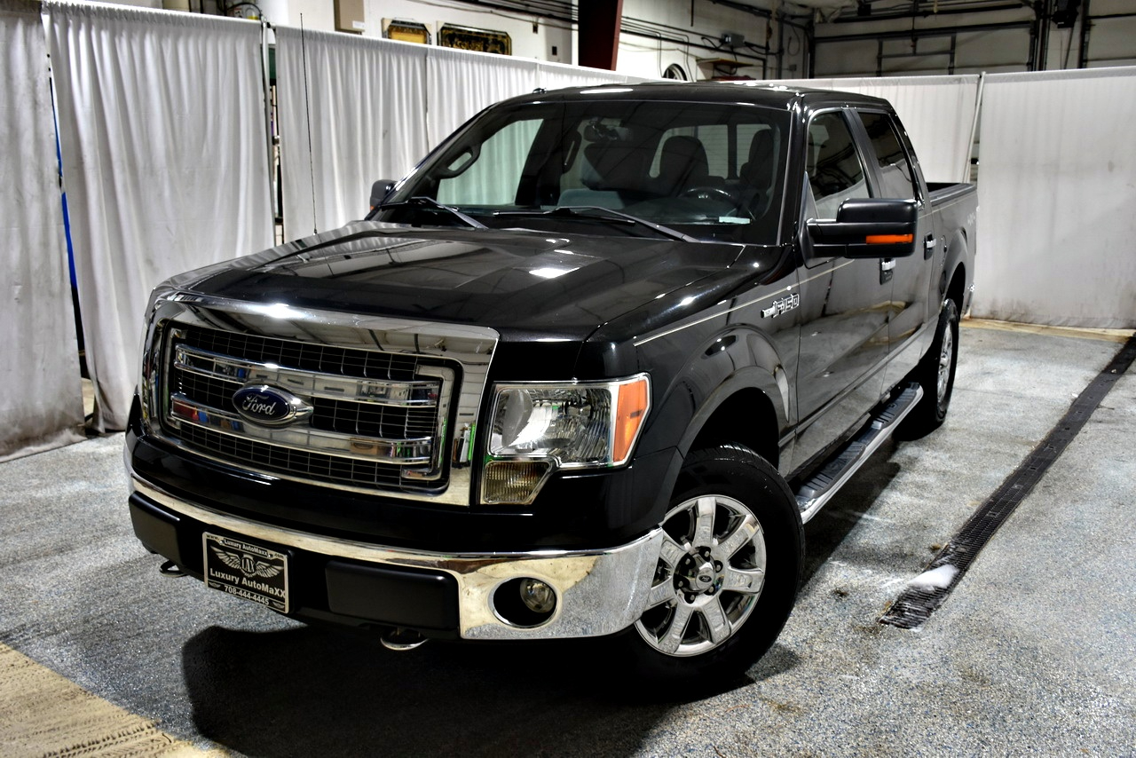 Ford F-150 XL SuperCrew 5.5-ft. Bed 4WD 2014