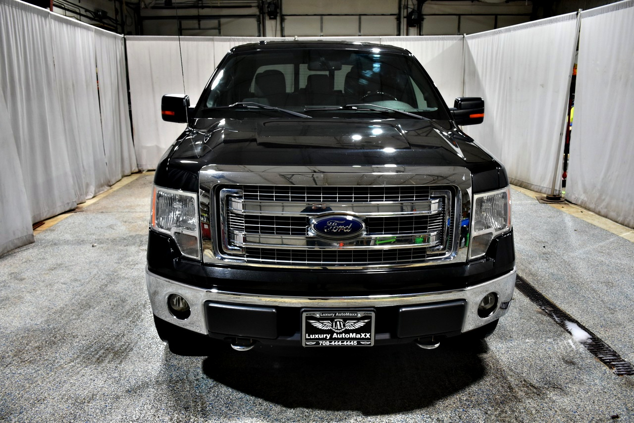 Ford F-150 XL SuperCrew 5.5-ft. Bed 4WD 2014