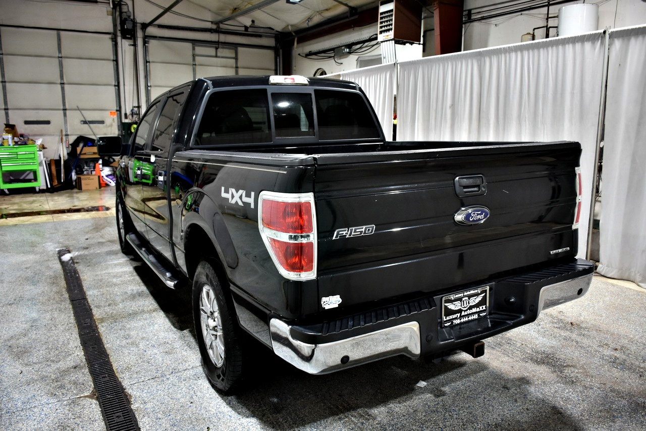 Ford F-150 XL SuperCrew 5.5-ft. Bed 4WD 2014