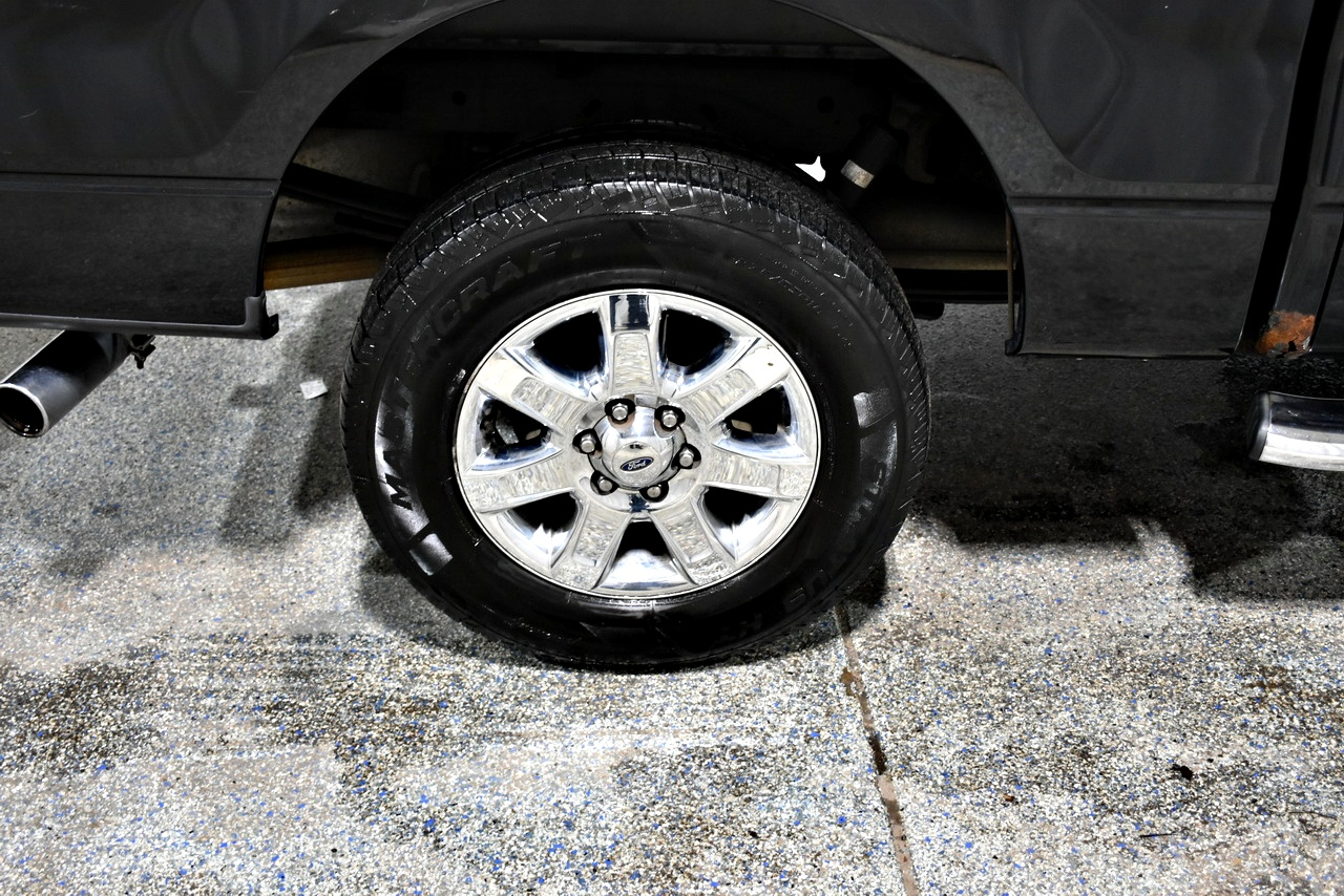 Ford F-150 XL SuperCrew 5.5-ft. Bed 4WD 2014