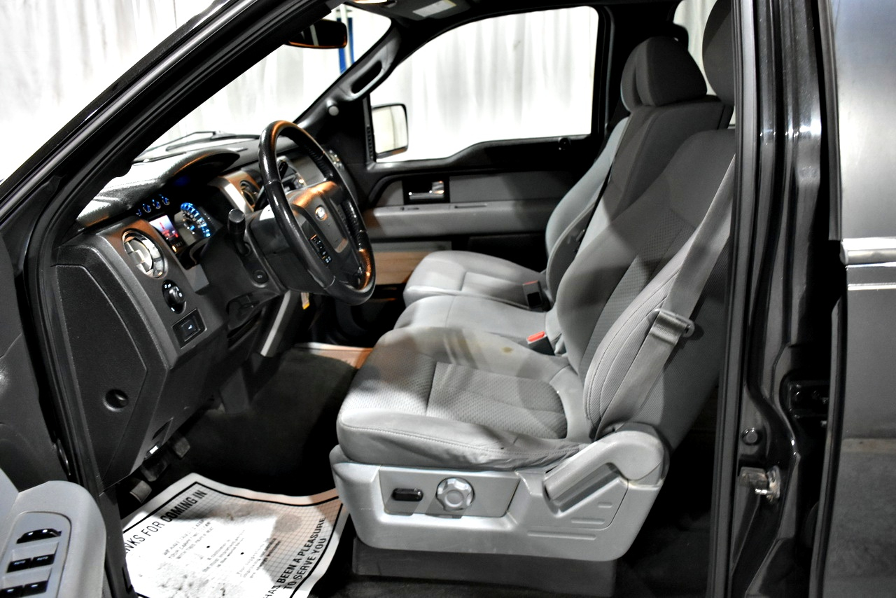 Ford F-150 XL SuperCrew 5.5-ft. Bed 4WD 2014
