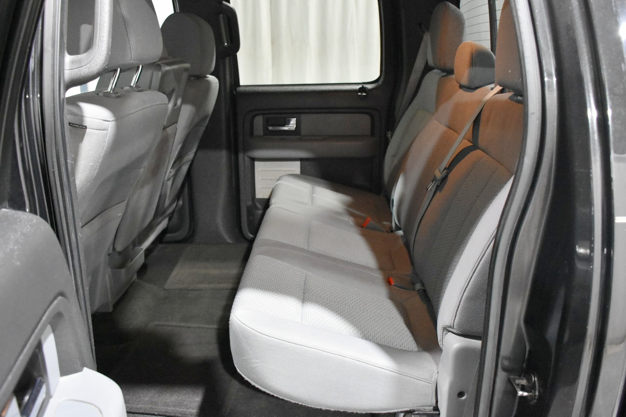 Ford F-150 XL SuperCrew 5.5-ft. Bed 4WD 2014