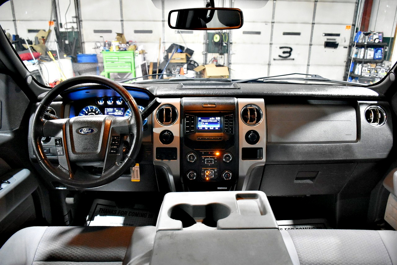 Ford F-150 XL SuperCrew 5.5-ft. Bed 4WD 2014